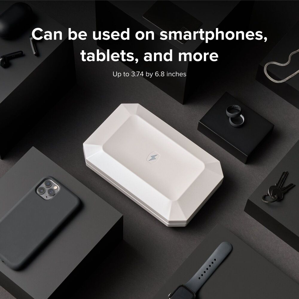 UV-C Phone Sanitizer Box 360° Disinfection Case for Phones Keys Jewelry NIB